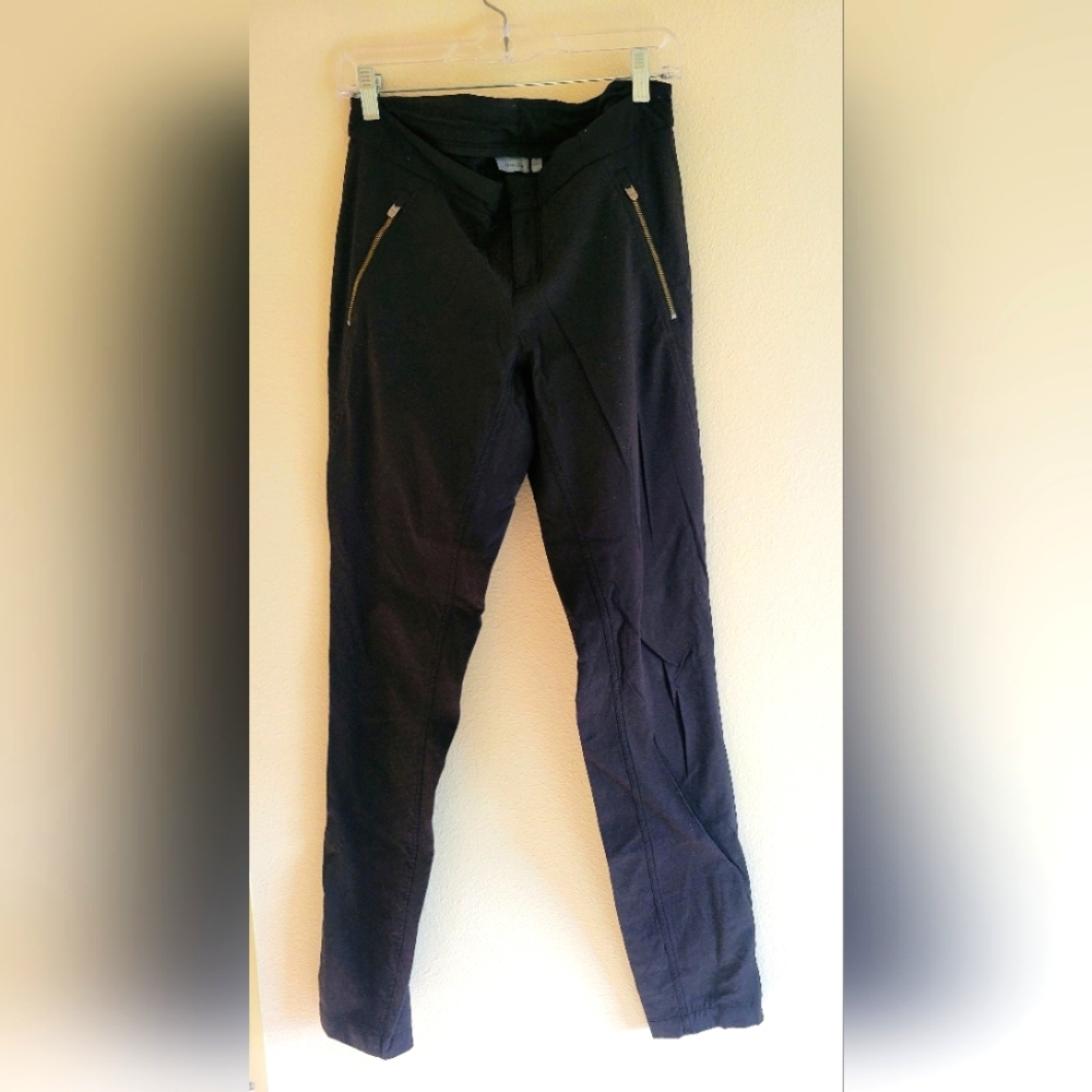 Athleta Trekkie Pant Size Tall 8T Black Ankle Zips